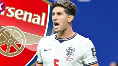 Arsenal chú ý đến cựu trung vệ John Stones