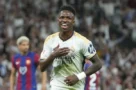 Real Madrid công bố mức giá cho Vinicius, Arsenal vào cuộc