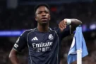 Arsenal quyết tâm chiêu mộ Vinicius với mức giá khủng gửi Real Madrid